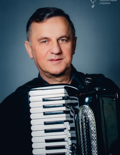 Zbigniew Ostrowski – akordeon